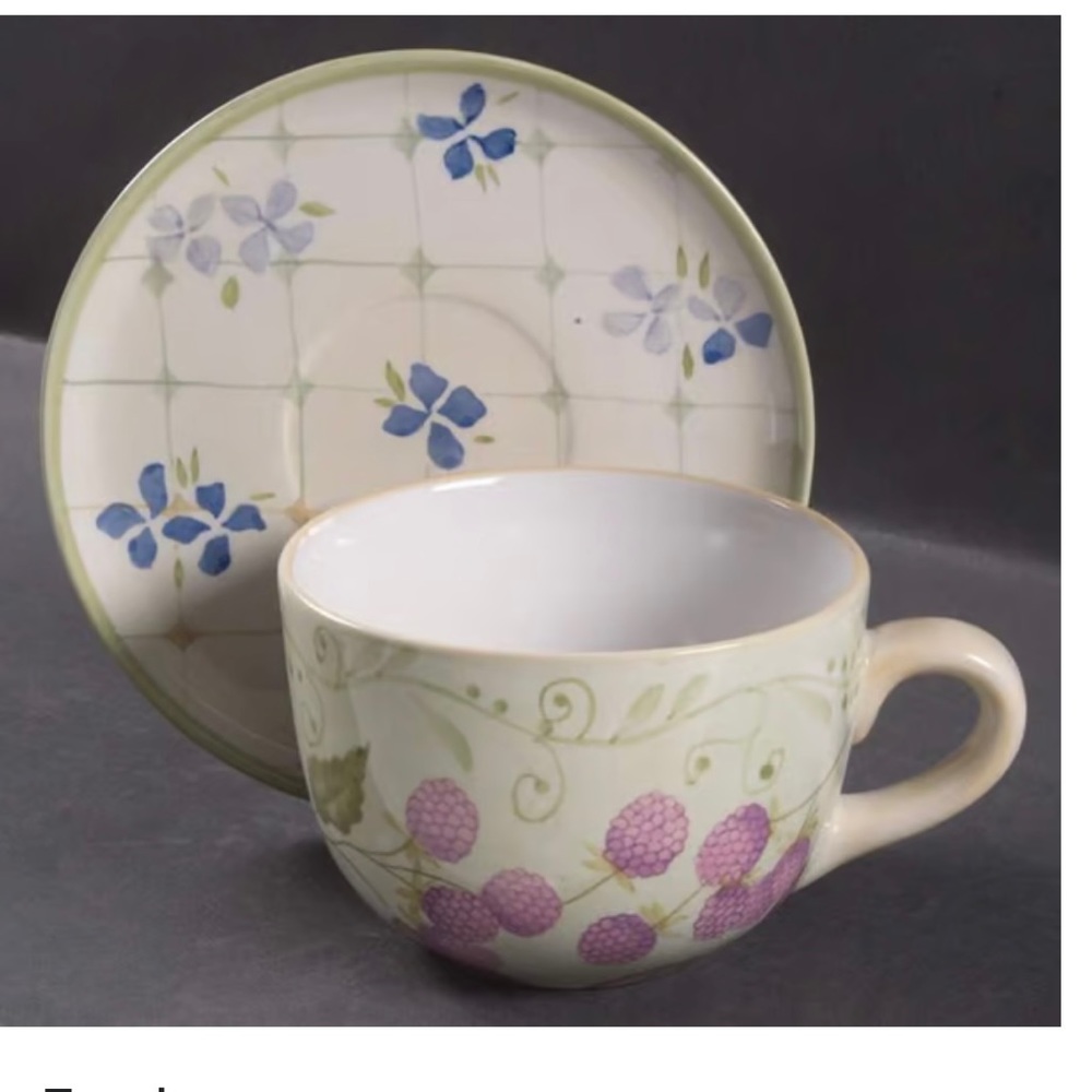 Breakfast Cup and Saucier Height: 3 1/2 in
Width: 5 in
Hand Wash